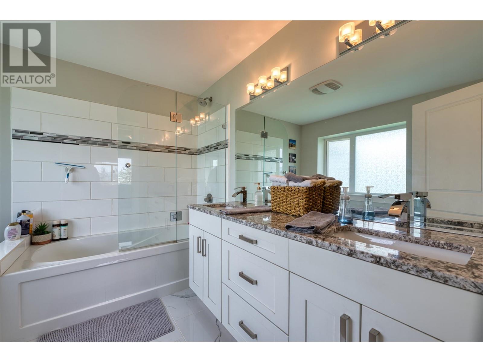 5220 97a Highway, Armstrong, British Columbia  V0E 1B0 - Photo 17 - 10343284
