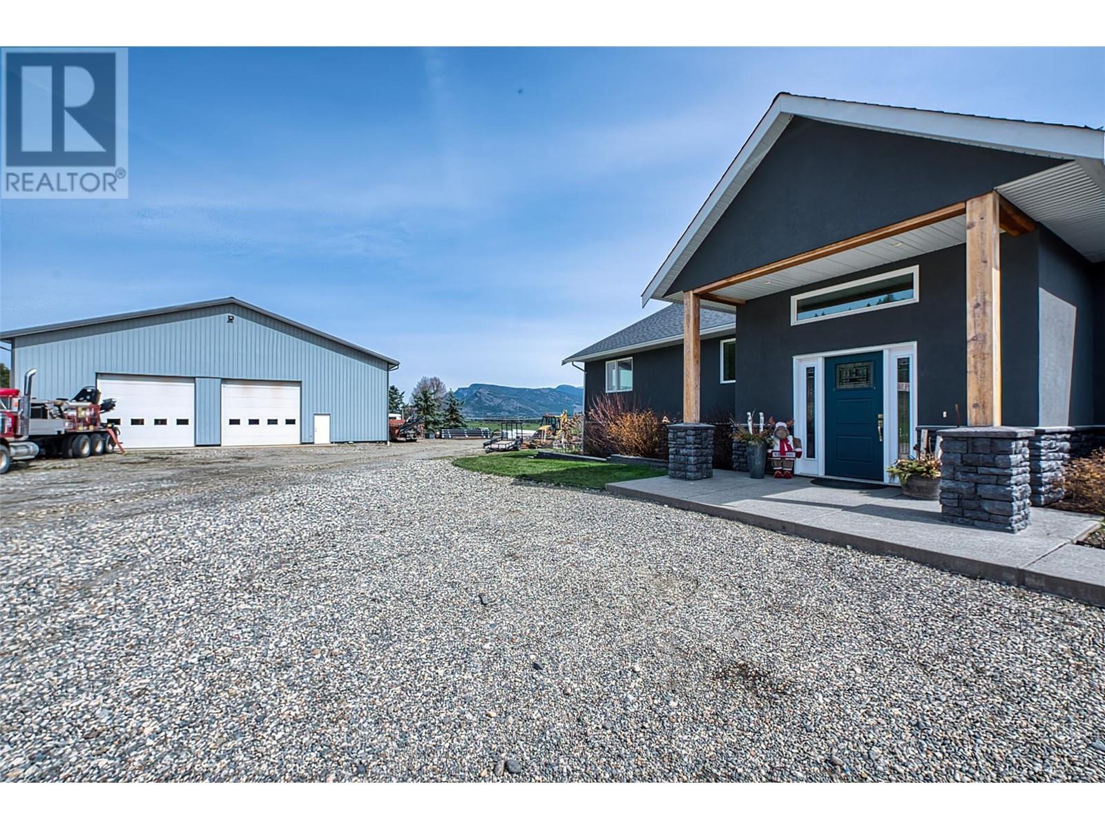 5220 97a Highway, Armstrong, British Columbia  V0E 1B0 - Photo 2 - 10343284
