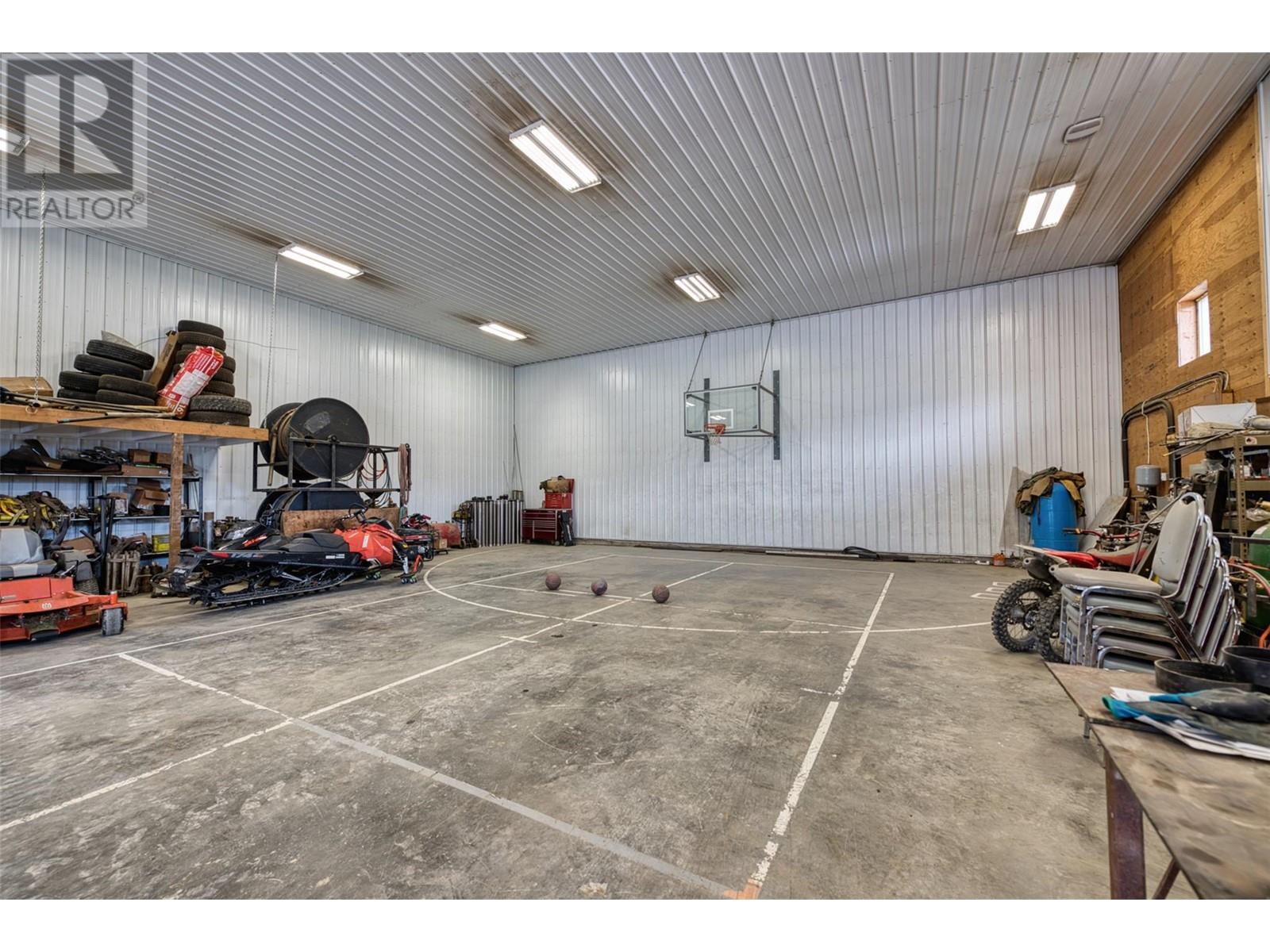 5220 97a Highway, Armstrong, British Columbia  V0E 1B0 - Photo 32 - 10343284