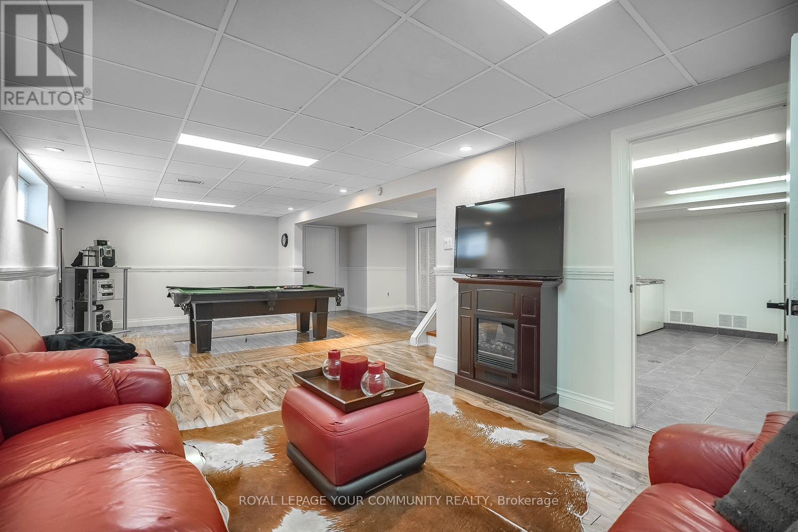 18 Terryellen Crescent, Toronto, Ontario  M9C 1H7 - Photo 33 - W12094364