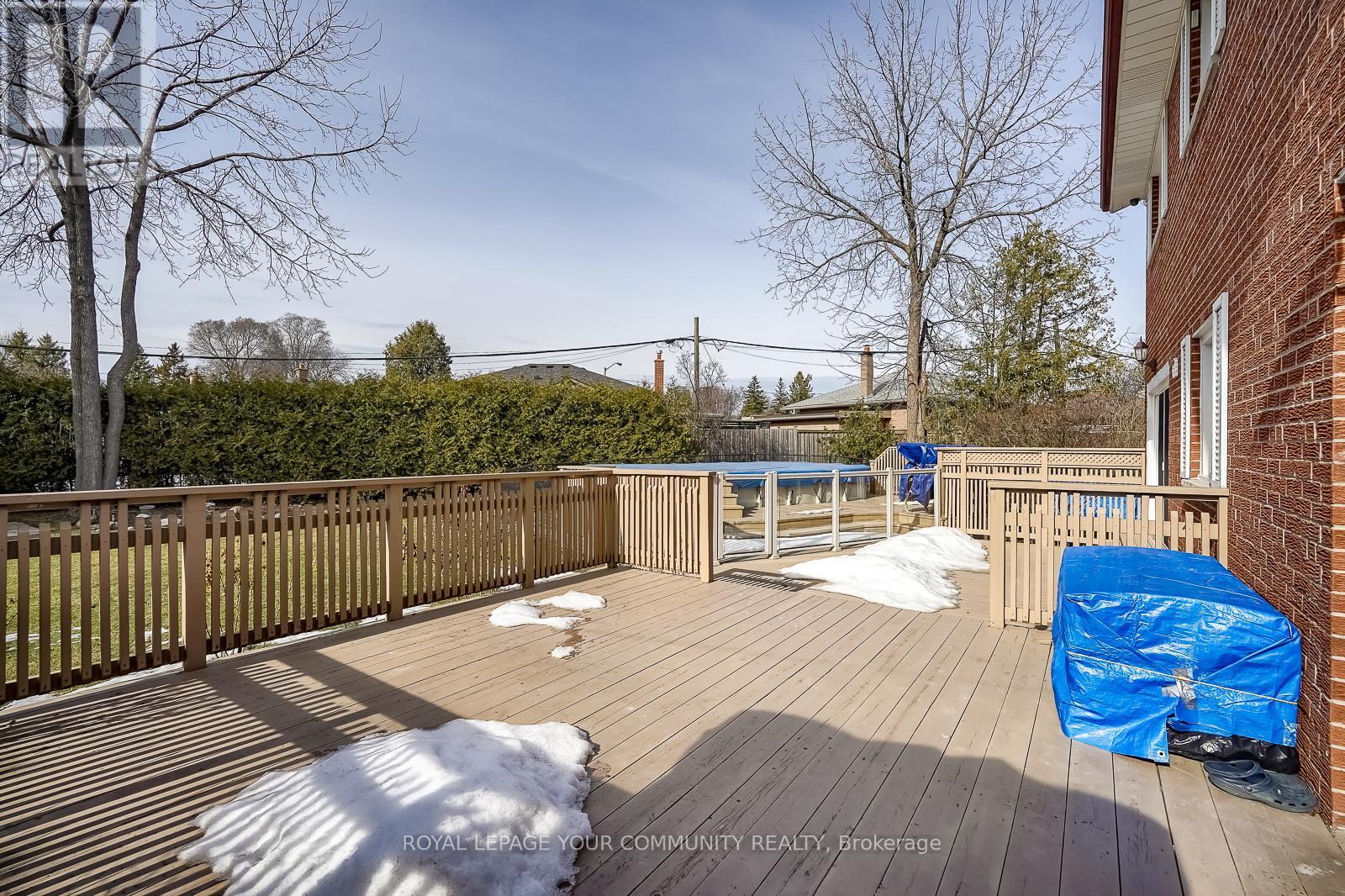 18 Terryellen Crescent, Toronto, Ontario  M9C 1H7 - Photo 39 - W12094364