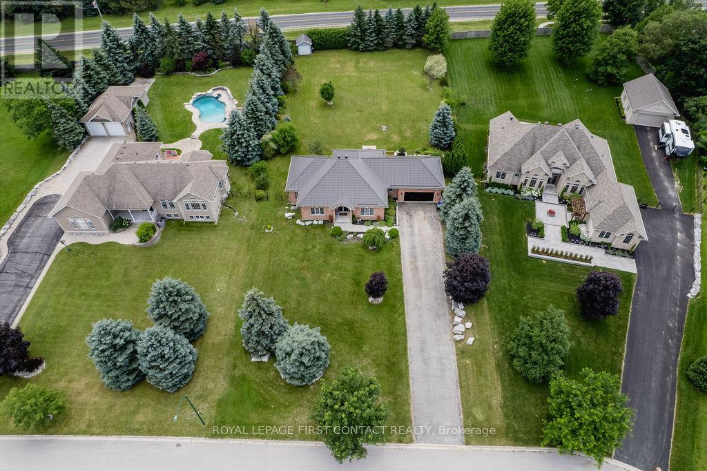 31 VANDERPOST CRESCENT, Essa, Ontario