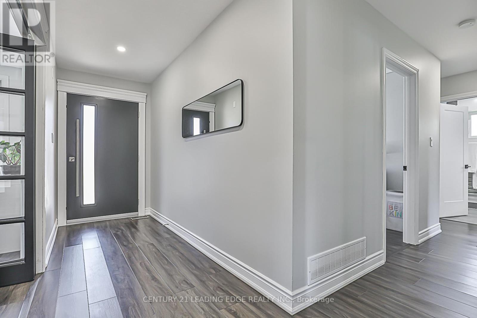 Property at 71 GLENGALL LANE image 3