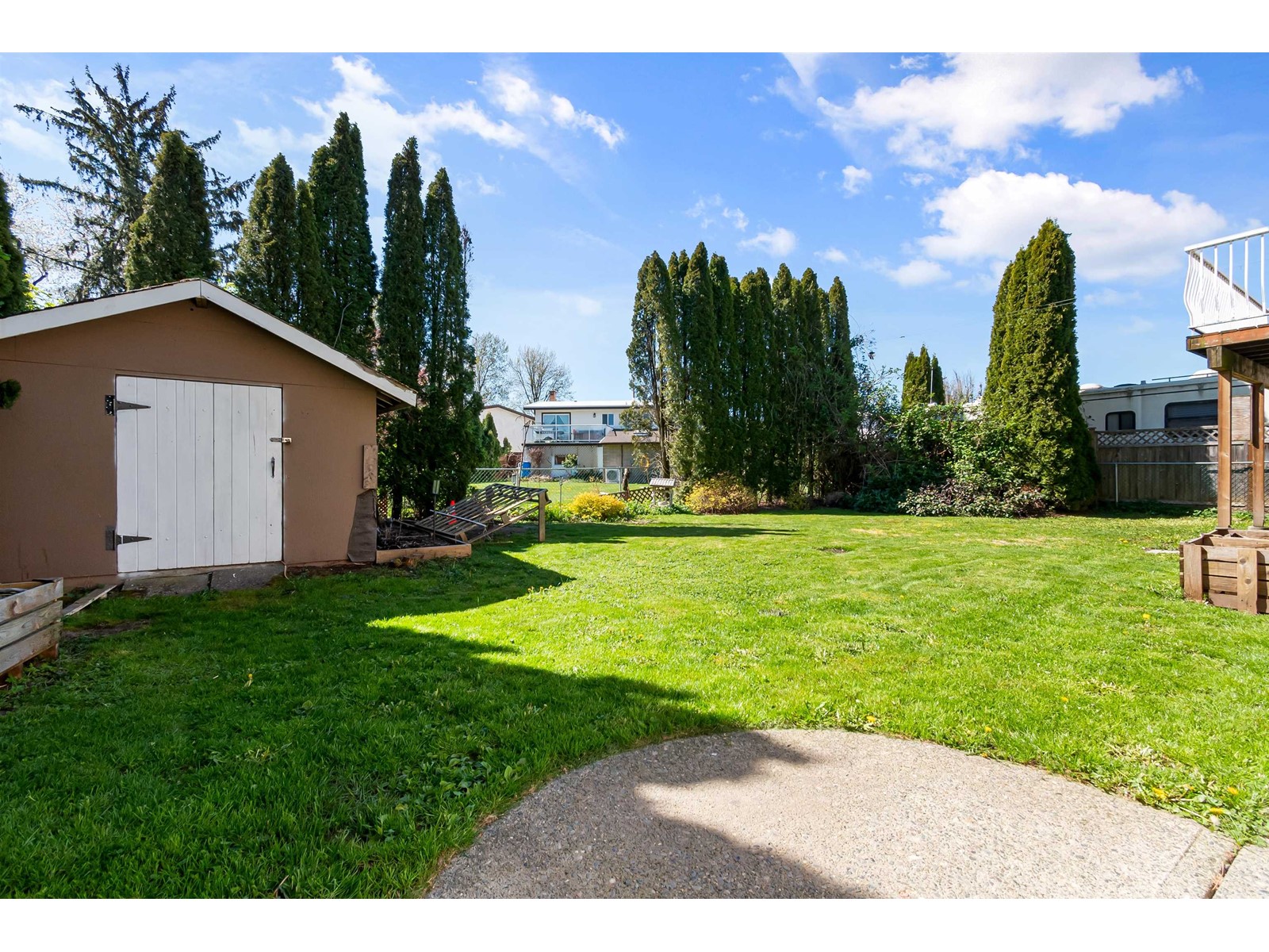 46774 First Avenue, Chilliwack Proper East, Chilliwack, British Columbia  V2P 1X7 - Photo 4 - R2992112