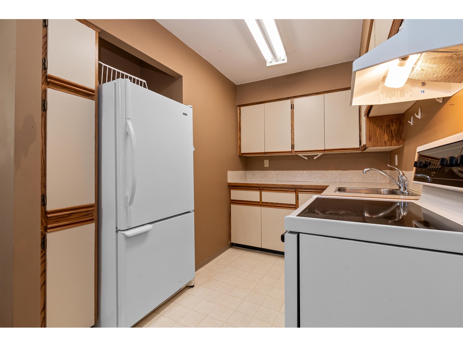 46774 First Avenue, Chilliwack Proper East, Chilliwack, British Columbia  V2P 1X7 - Photo 39 - R2992112