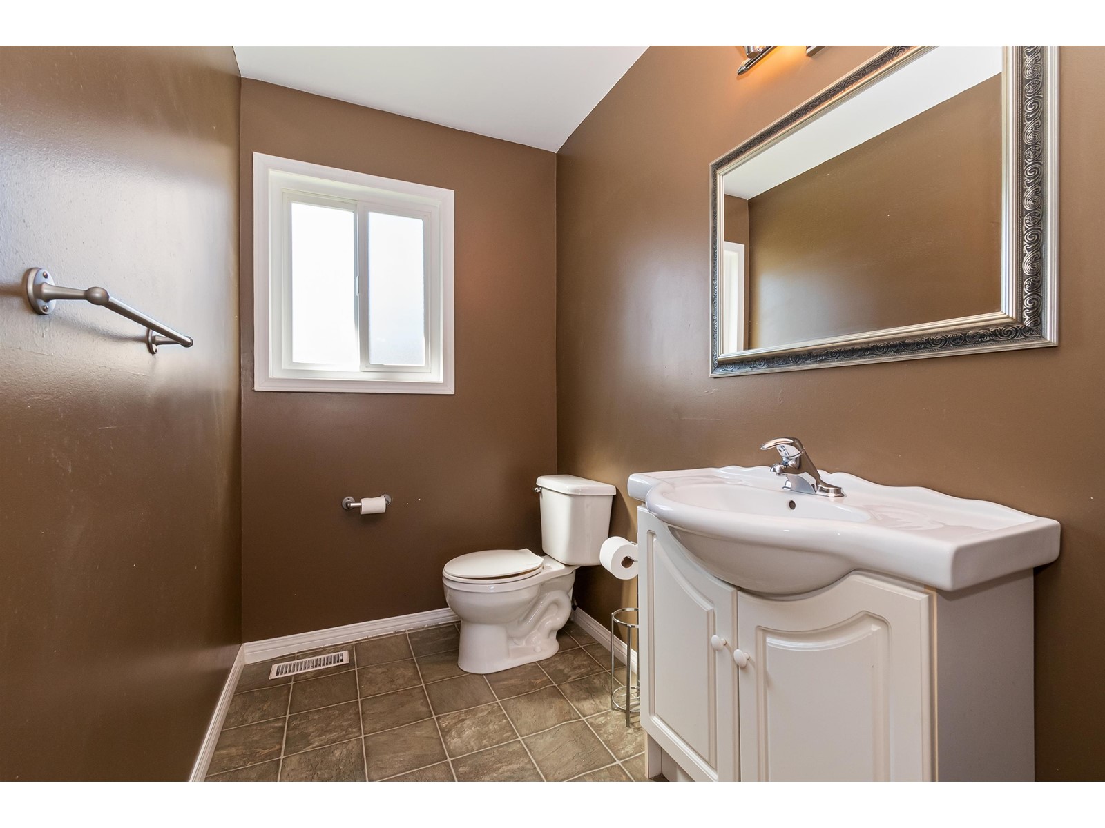 46774 First Avenue, Chilliwack Proper East, Chilliwack, British Columbia  V2P 1X7 - Photo 28 - R2992112