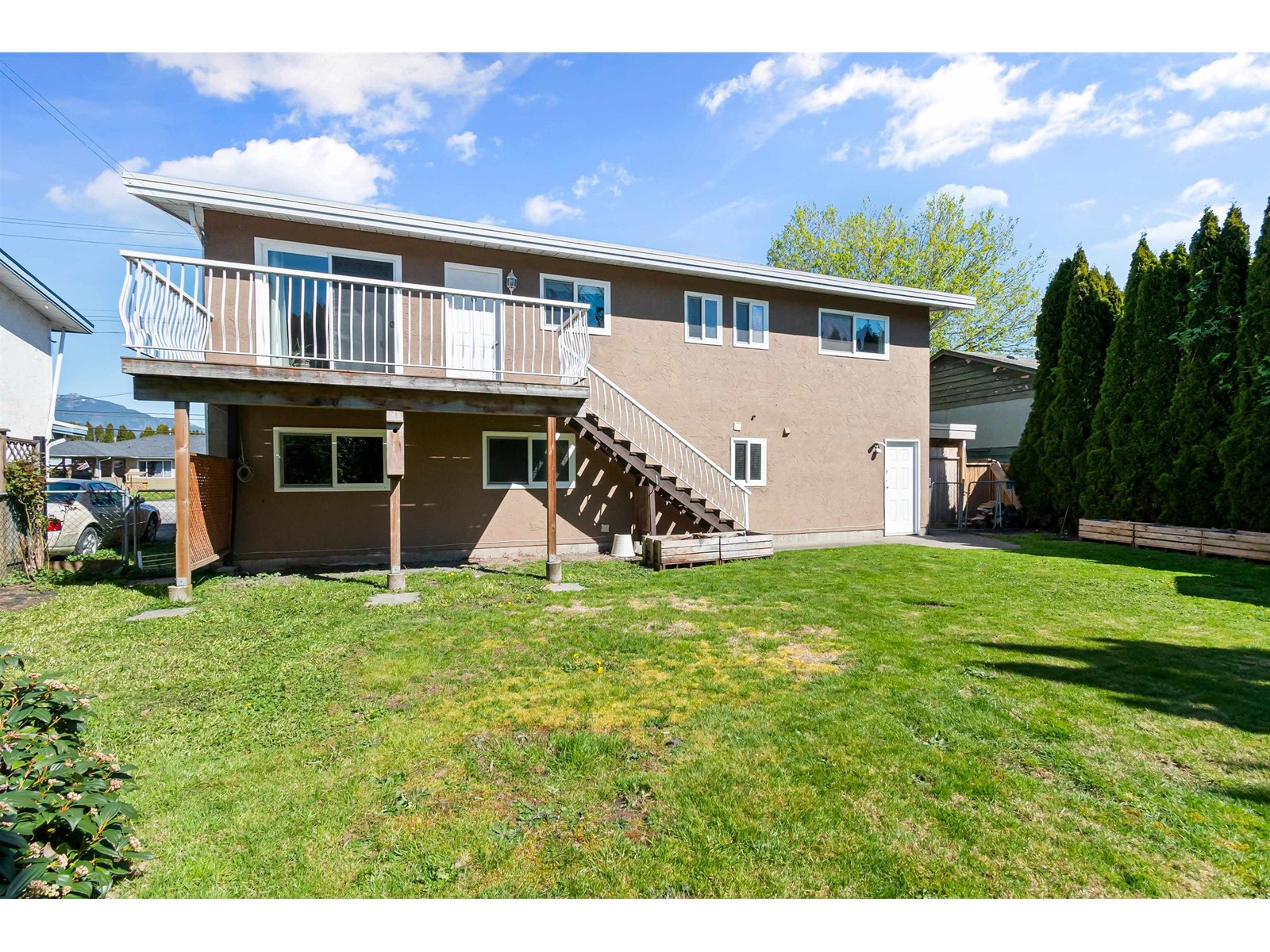 46774 First Avenue, Chilliwack Proper East, Chilliwack, British Columbia  V2P 1X7 - Photo 6 - R2992112
