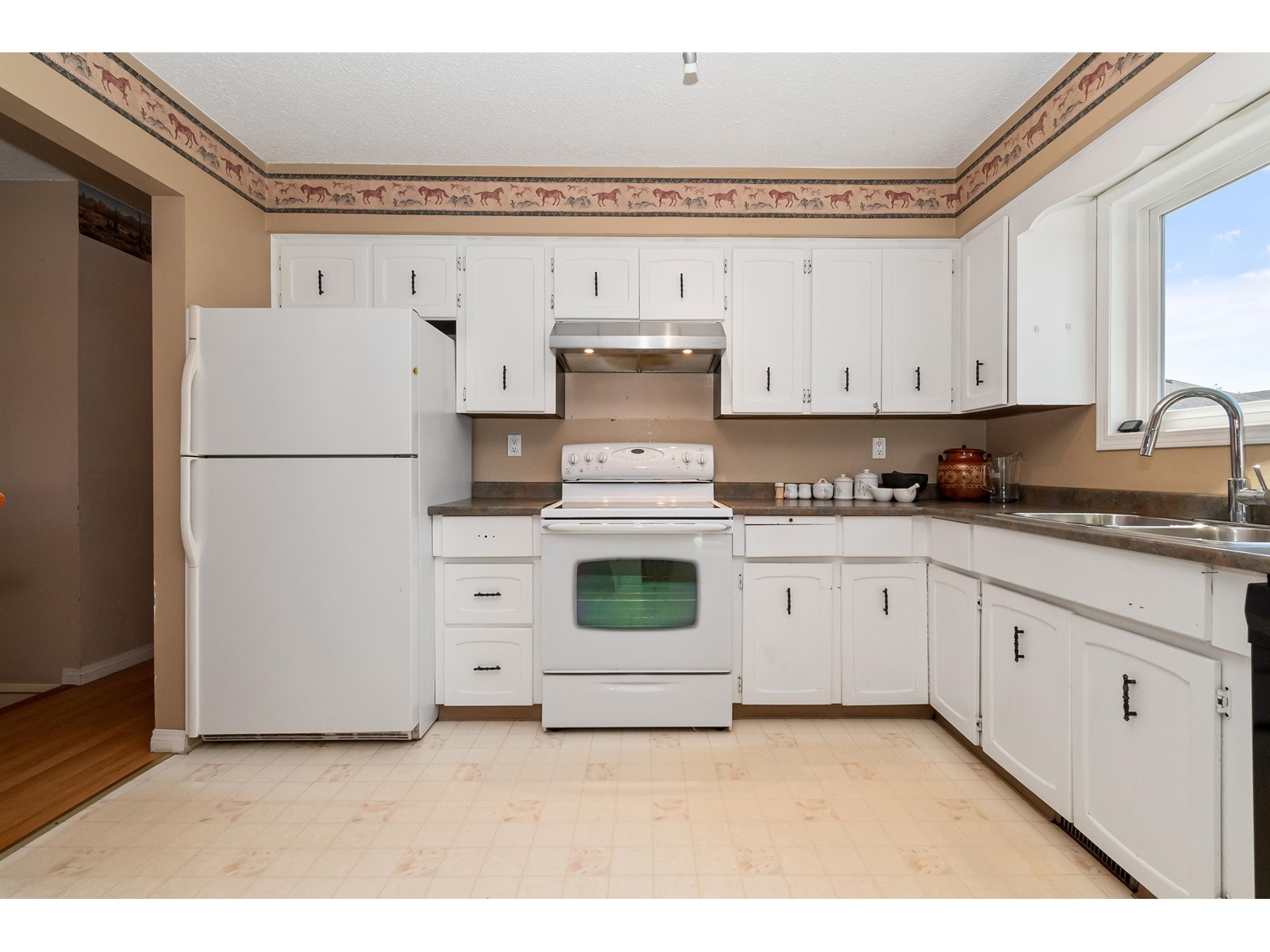 46774 First Avenue, Chilliwack Proper East, Chilliwack, British Columbia  V2P 1X7 - Photo 16 - R2992112