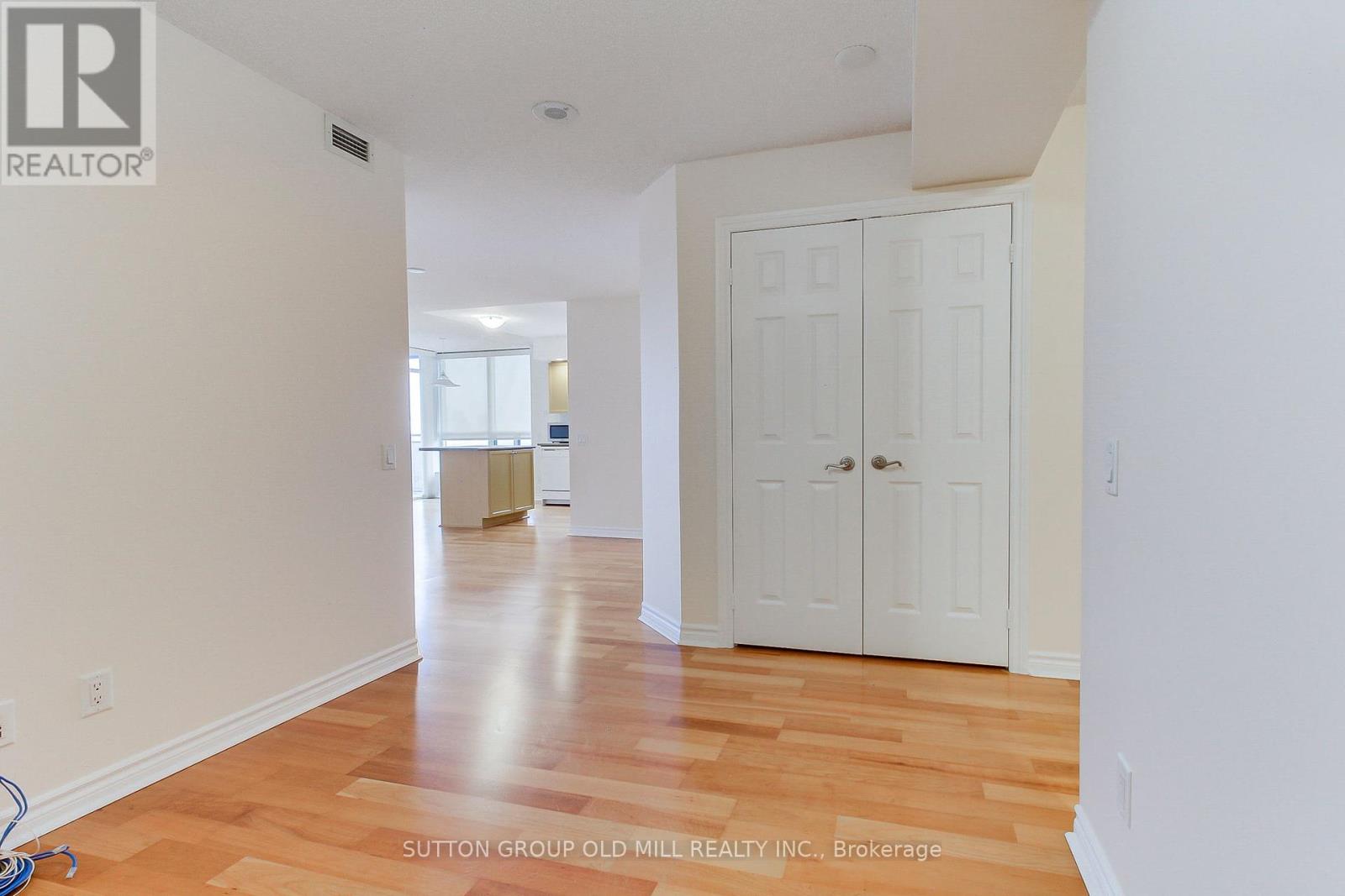 1603 - 5229 Dundas Street W, Toronto (Islington-City Centre West), Ontario  M9B 6L9 - Photo 10 - W12096311