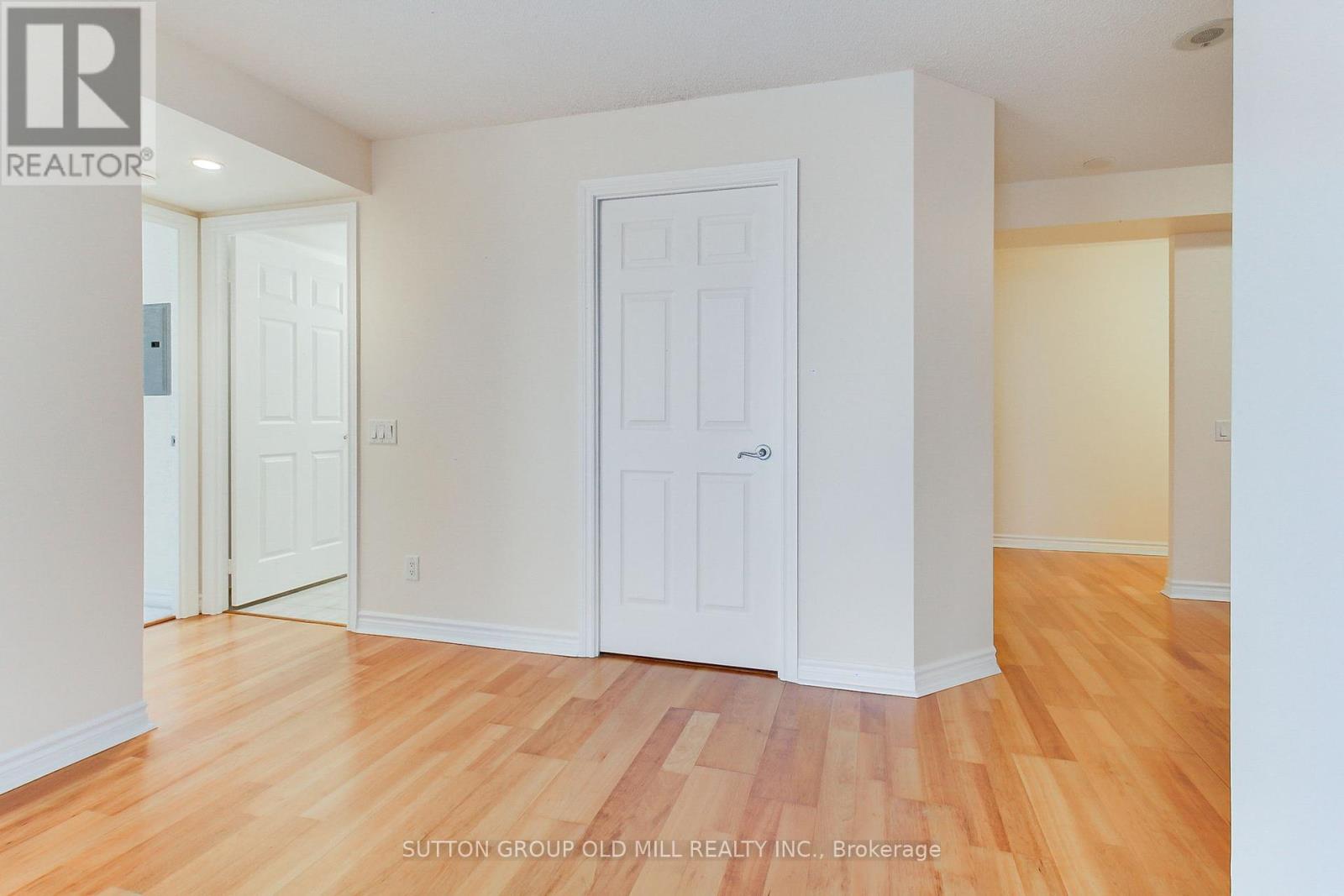 1603 - 5229 Dundas Street W, Toronto (Islington-City Centre West), Ontario  M9B 6L9 - Photo 11 - W12096311