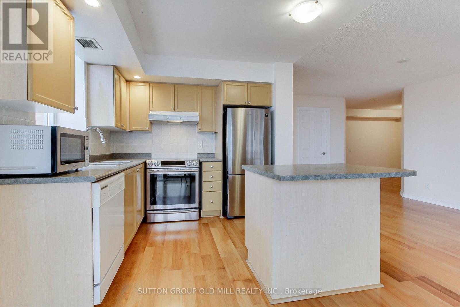 1603 - 5229 Dundas Street W, Toronto (Islington-City Centre West), Ontario  M9B 6L9 - Photo 12 - W12096311