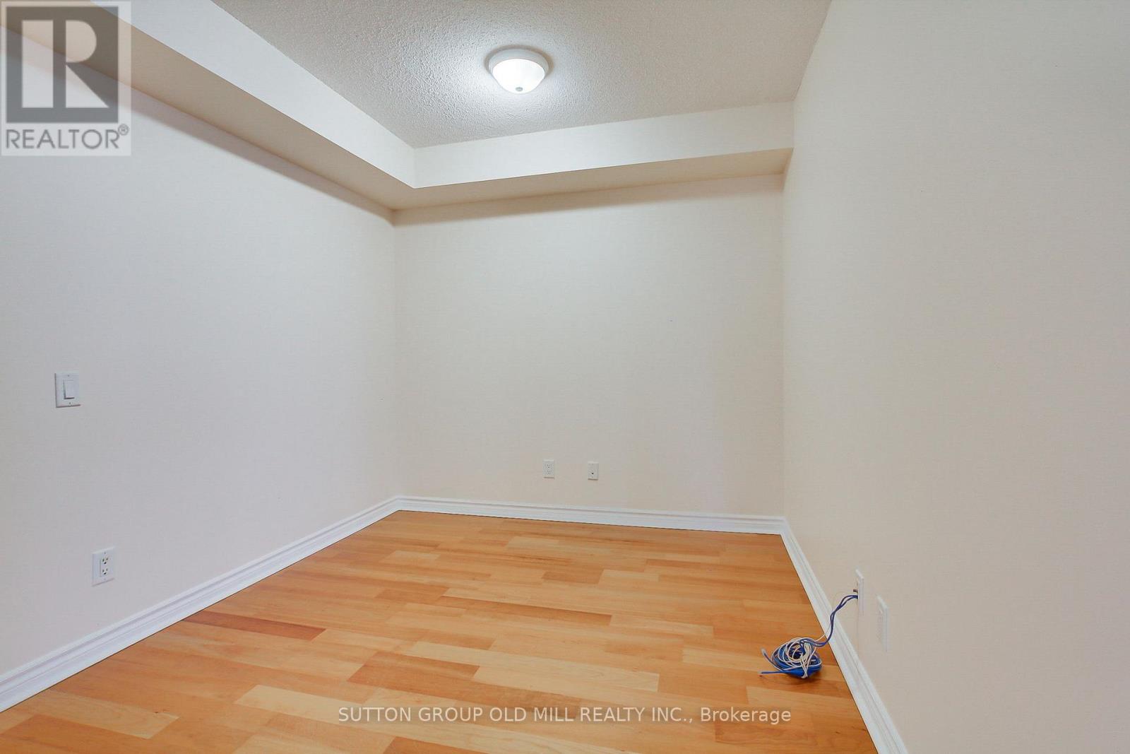 1603 - 5229 Dundas Street W, Toronto (Islington-City Centre West), Ontario  M9B 6L9 - Photo 8 - W12096311