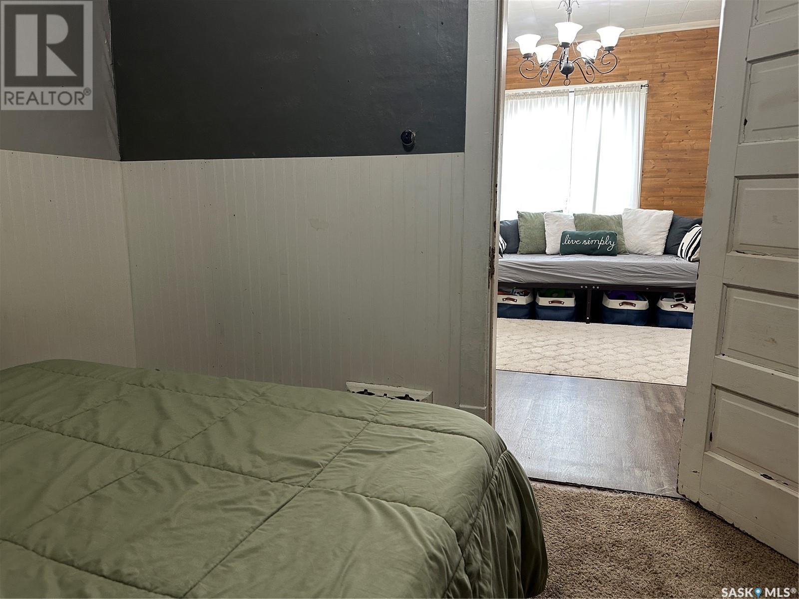 106 1st Avenue Se, Weyburn, Saskatchewan  S4H 1W4 - Photo 12 - SK003339