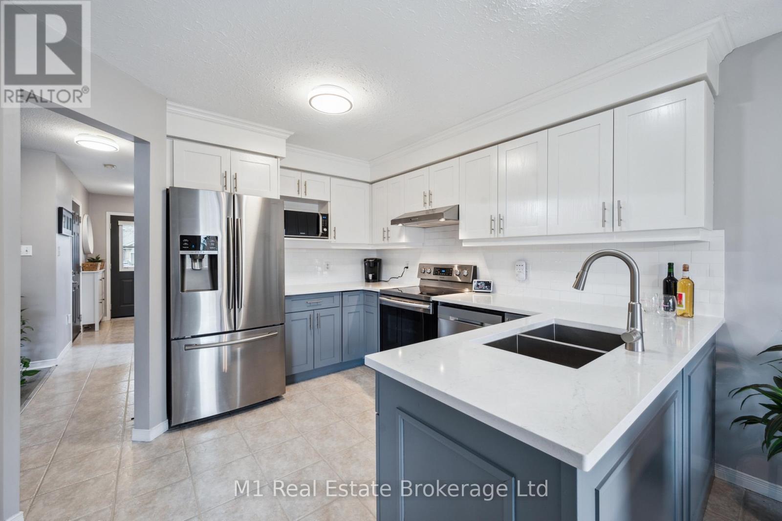 80 Doyle Drive, Guelph, Ontario  N1G 5B9 - Photo 16 - X12094757