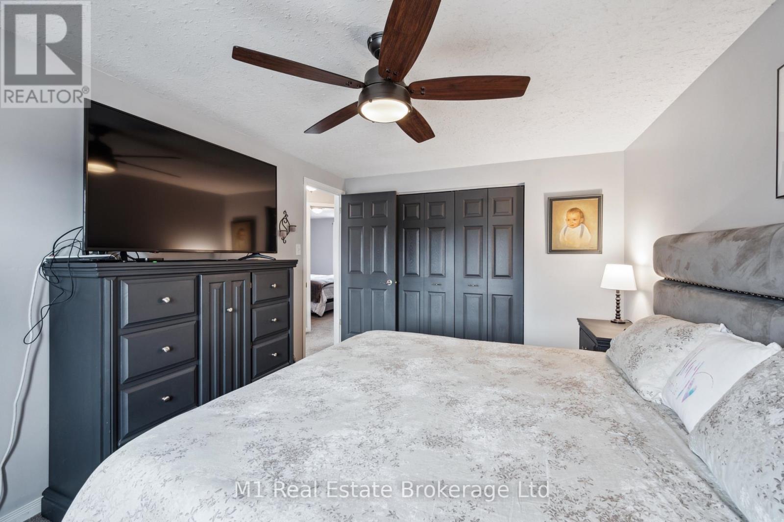 80 Doyle Drive, Guelph, Ontario  N1G 5B9 - Photo 23 - X12094757