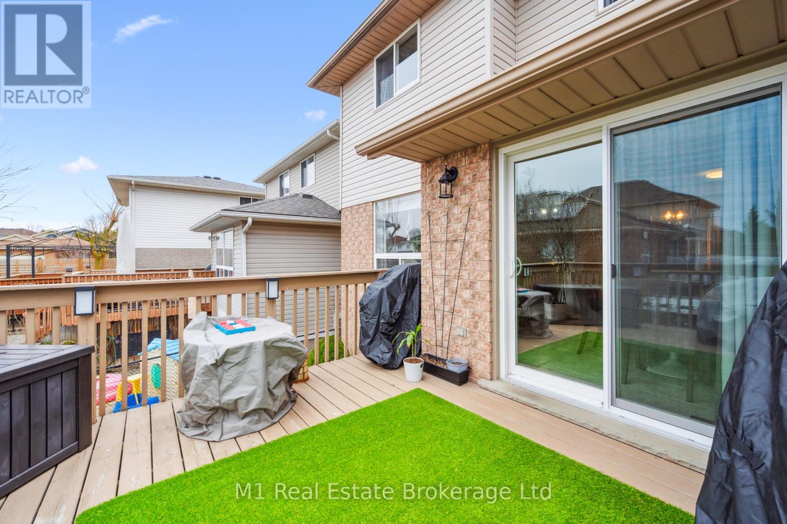 80 Doyle Drive, Guelph, Ontario  N1G 5B9 - Photo 35 - X12094757