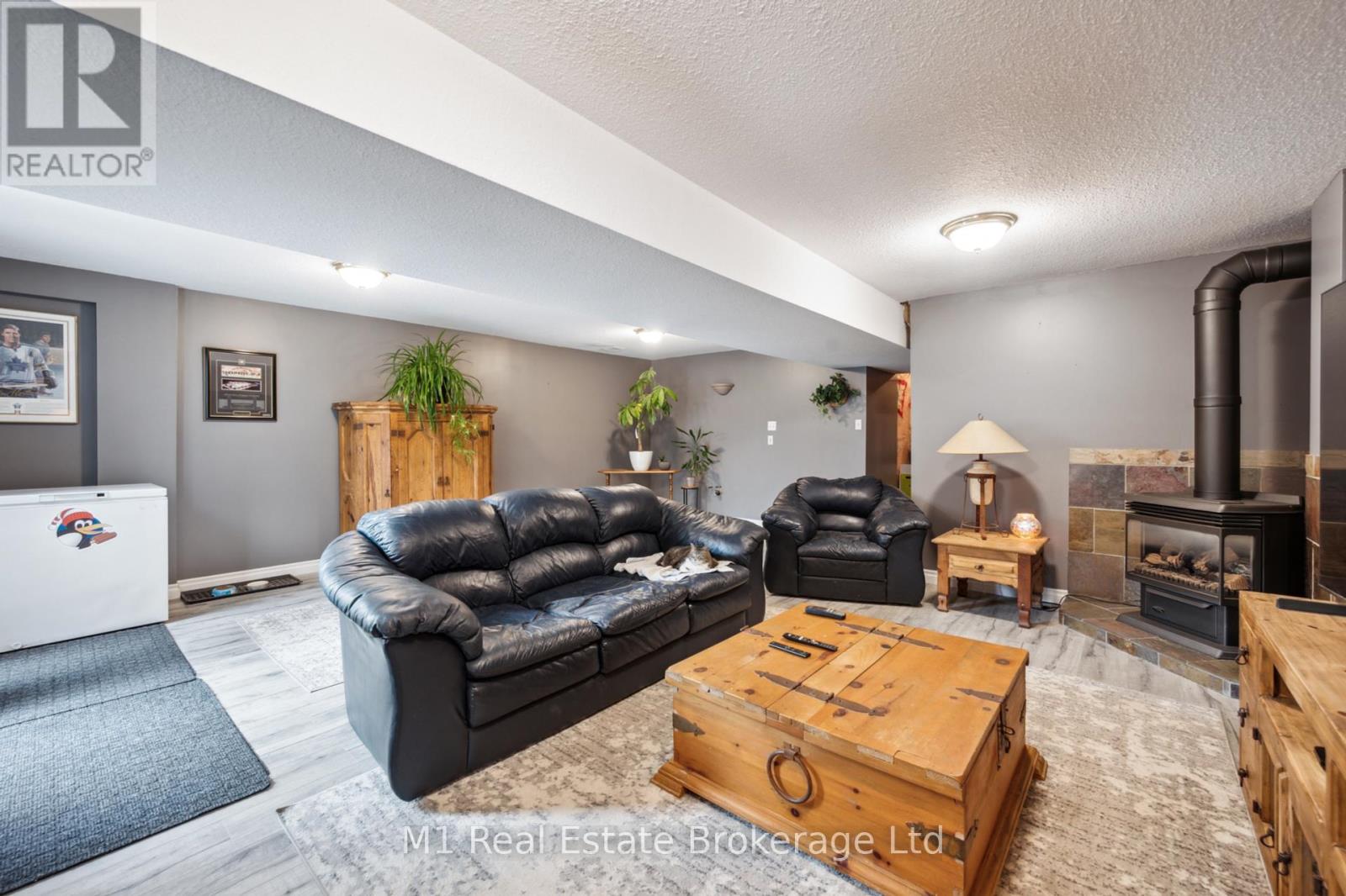 80 Doyle Drive, Guelph, Ontario  N1G 5B9 - Photo 32 - X12094757