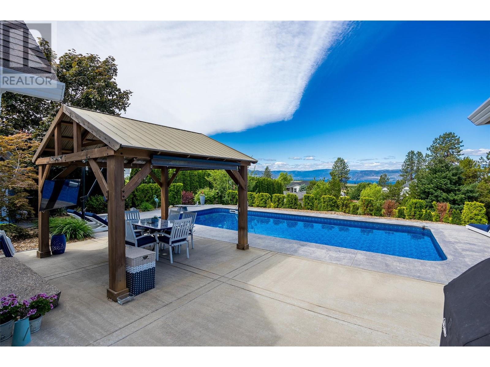 4320 Bedford Road, Kelowna, British Columbia  V1W 3C5 - Photo 42 - 10344353