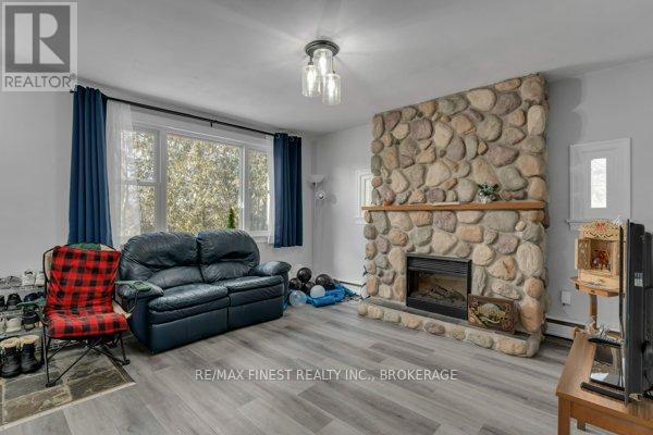 789 Portsmouth Avenue, Kingston, Ontario  K7M 1W6 - Photo 15 - X12096506