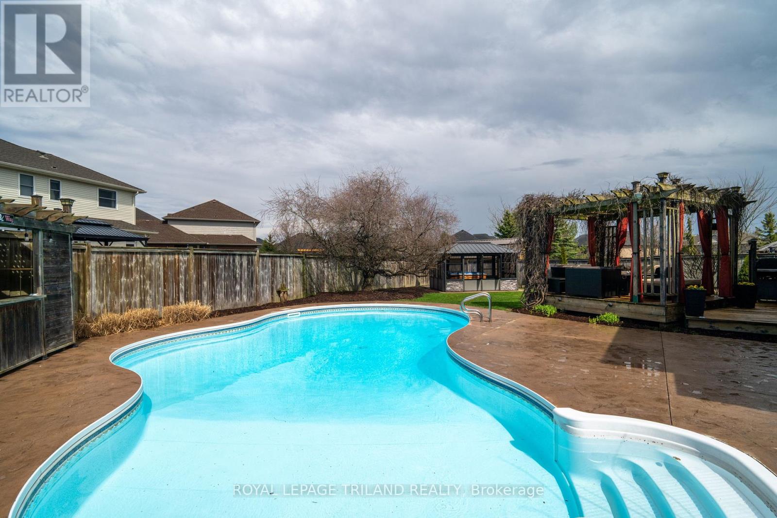 19 Chamberlain Court, St. Thomas, Ontario  N5R 0A4 - Photo 36 - X12096520