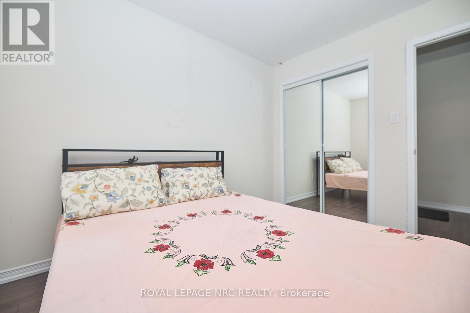 7782 White Pine Crescent, Niagara Falls (Brown), Ontario  L2H 3R4 - Photo 17 - X11962281