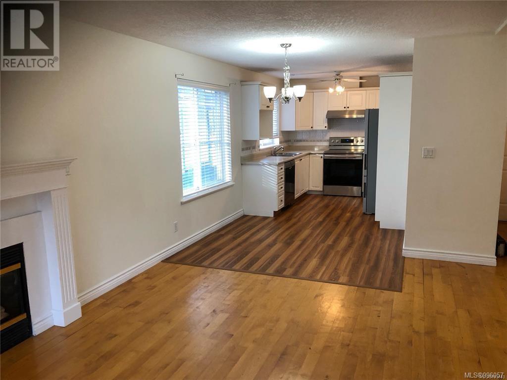 3185 Quadra St, Victoria, British Columbia  V8X 1E9 - Photo 35 - 996057