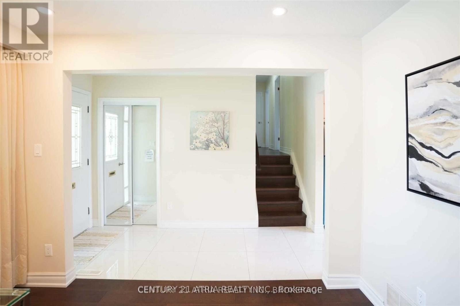 27 Fonthill Boulevard, Markham, Ontario  L3R 1V5 - Photo 11 - N12077192