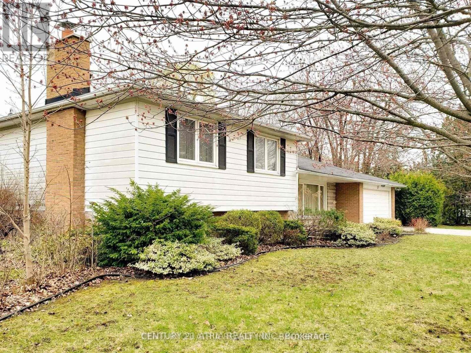 27 FONTHILL BOULEVARD, Markham, Ontario