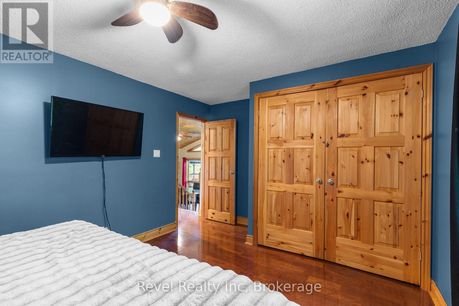 5 Severn River 406, Muskoka Lakes, Ontario  L0K 1E0 - Photo 16 - X12096521