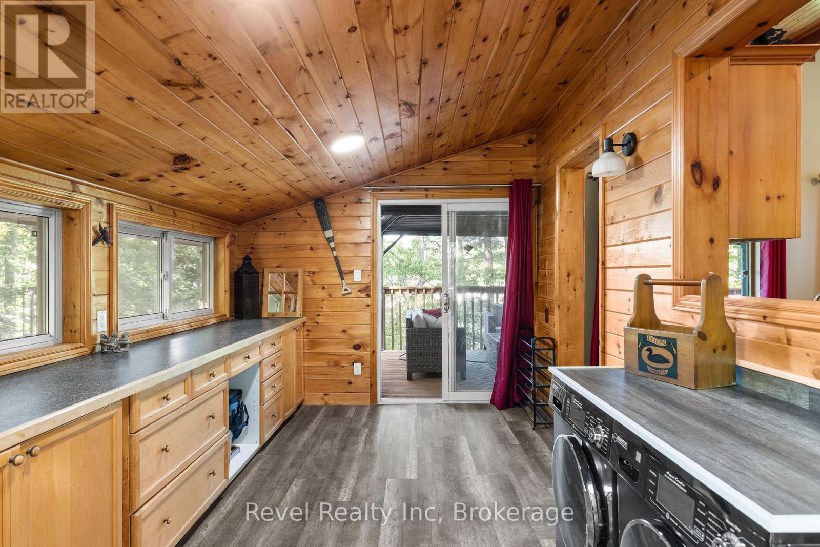 5 Severn River 406, Muskoka Lakes, Ontario  L0K 1E0 - Photo 4 - X12096521