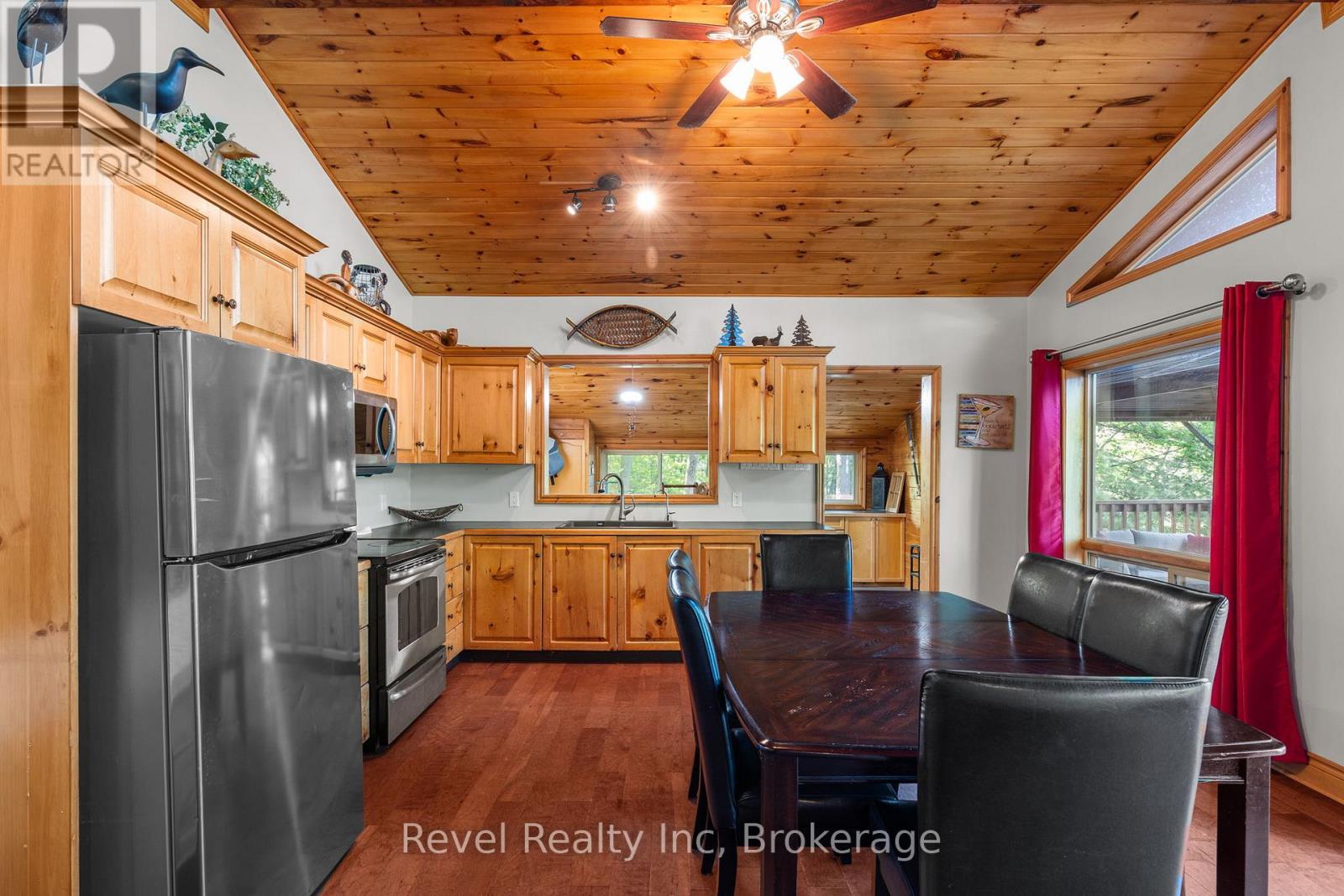 5 Severn River 406, Muskoka Lakes, Ontario  L0K 1E0 - Photo 8 - X12096521
