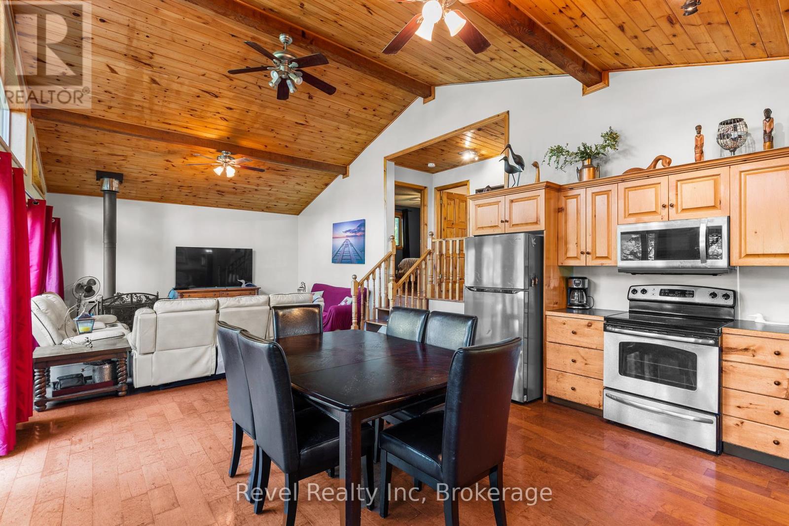 5 Severn River 406, Muskoka Lakes, Ontario  L0K 1E0 - Photo 9 - X12096521