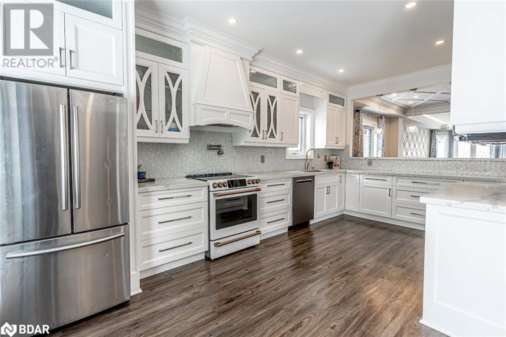 Property at 99 MCINTYRE Drive image 3