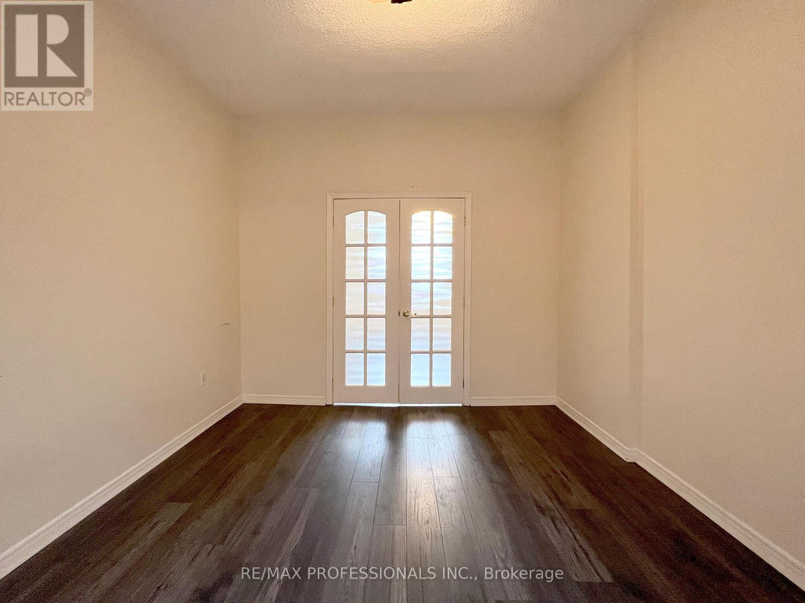 Upper - 385 Dundas Street E, Toronto, Ontario  M5A 2A6 - Photo 20 - C12096440
