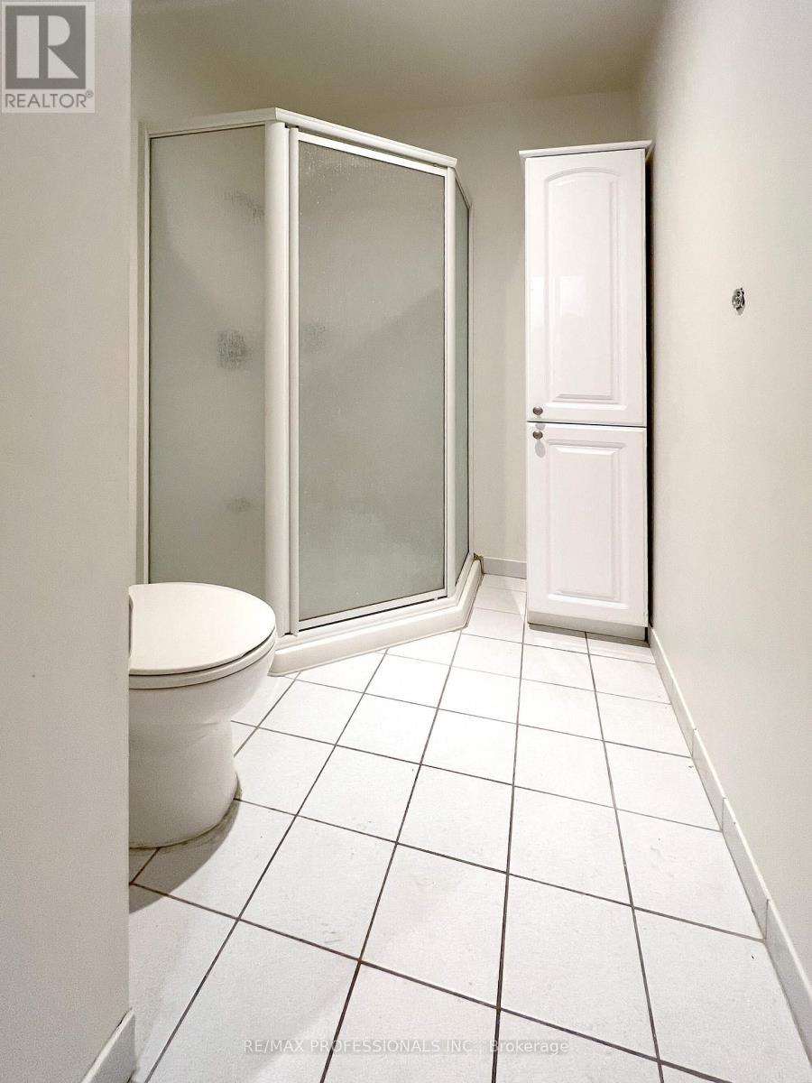 Upper - 385 Dundas Street E, Toronto, Ontario  M5A 2A6 - Photo 22 - C12096440