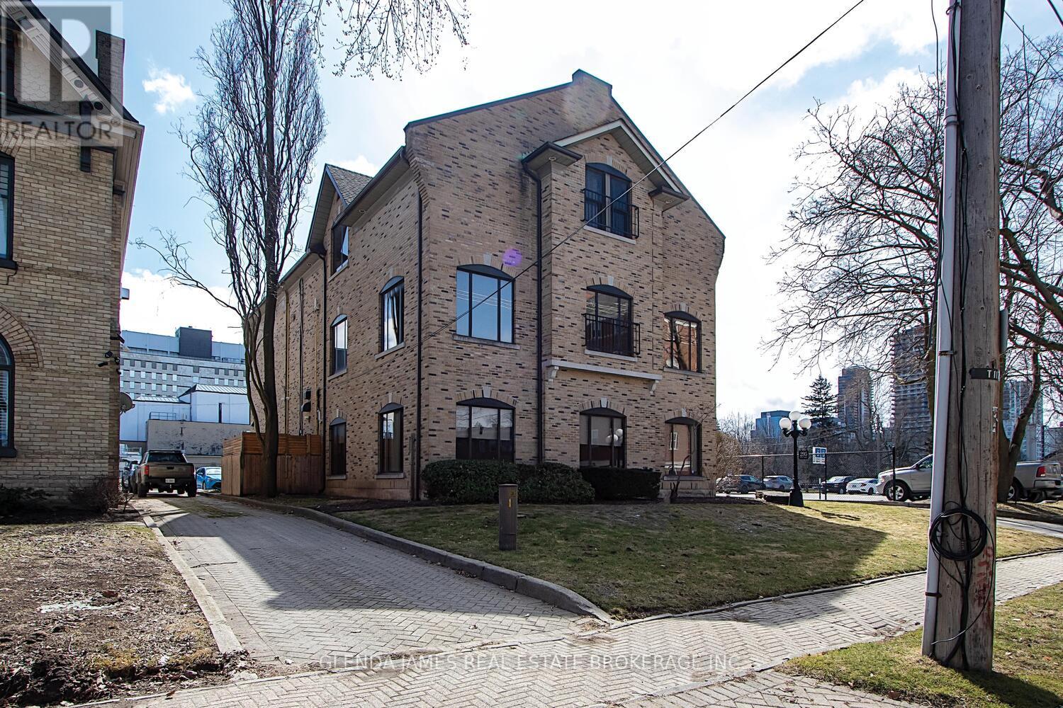 295 WOLFE STREET, London East, Ontario