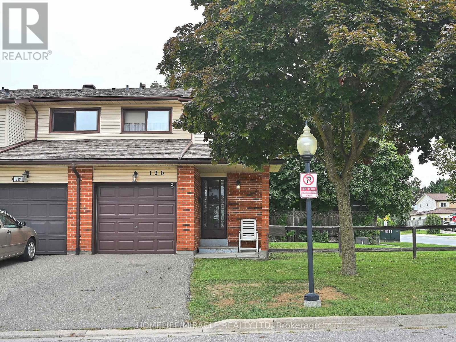 Property at 119 - 120 COLLINS CRESCENT W image 1