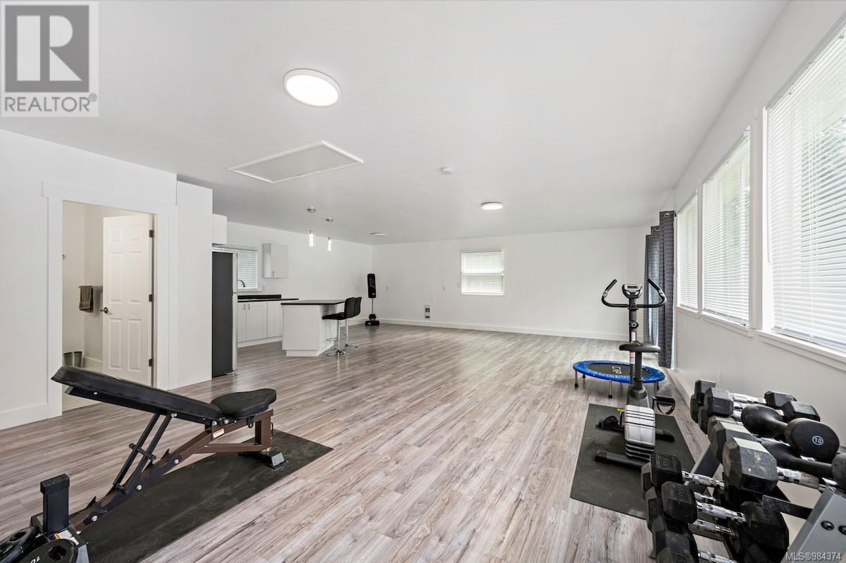 321 Wireless Rd, Comox, British Columbia  V9M 3T6 - Photo 53 - 984374
