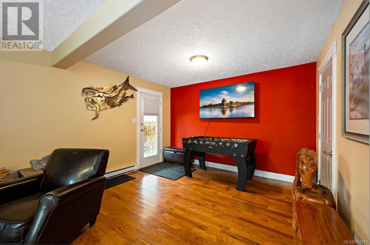 321 Wireless Rd, Comox, British Columbia  V9M 3T6 - Photo 49 - 984374