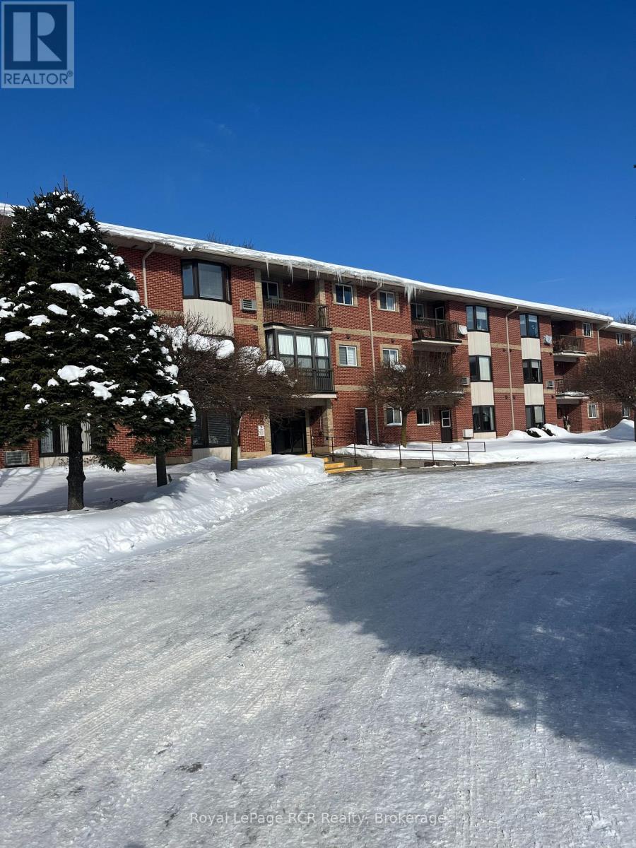 301 - 460 Durham Street W, Wellington North, Ontario  N0G 2L1 - Photo 3 - X11972288