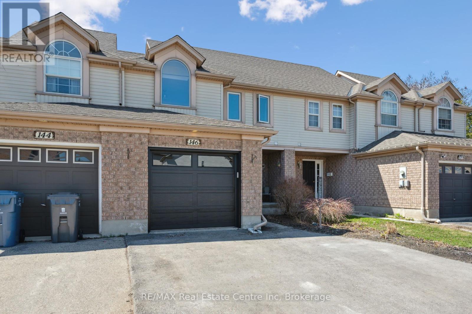 Property at 146 LEE STREET image 2