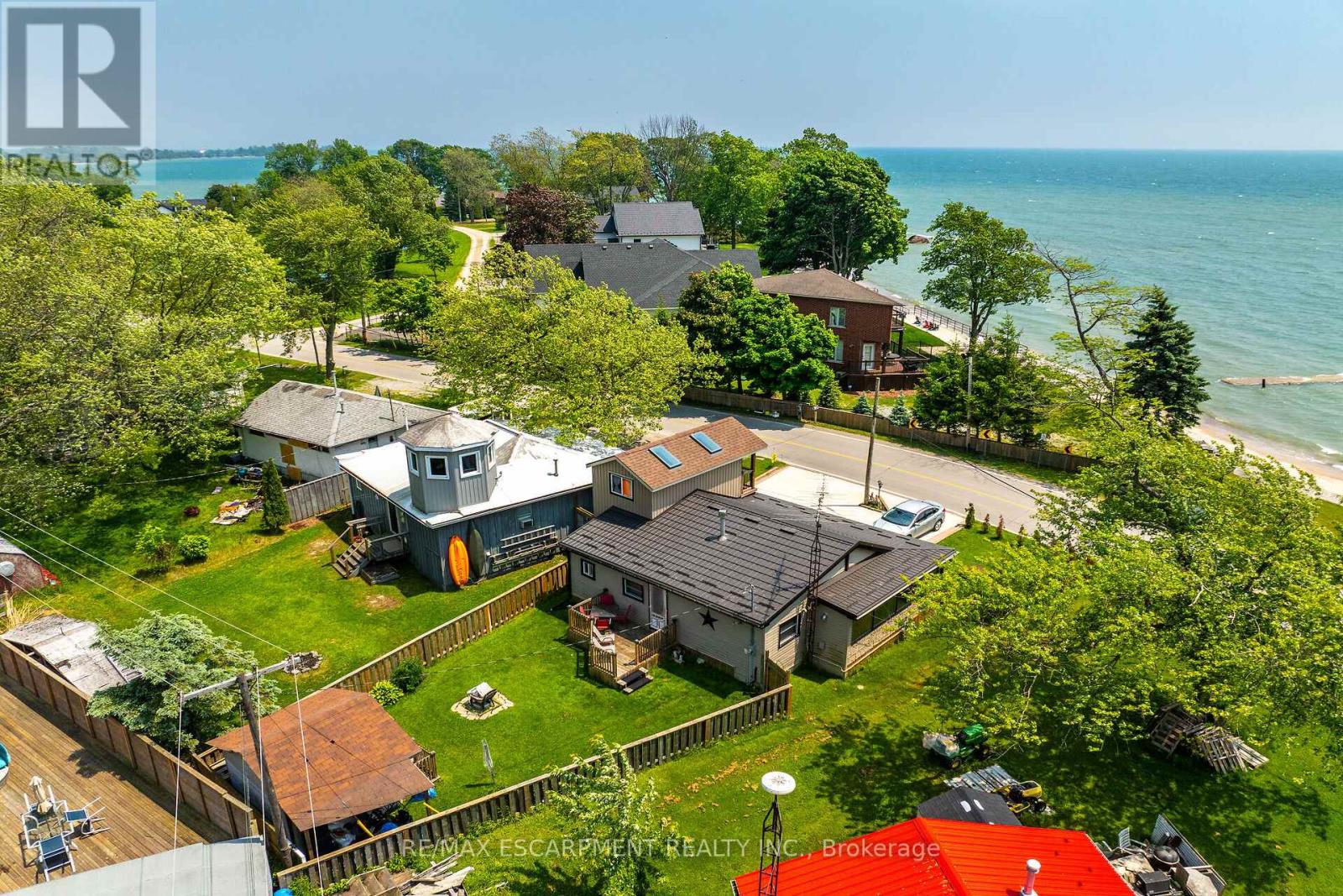 271 Blue Water Parkway, Haldimand, Ontario  N0A 1P0 - Photo 39 - X12096473