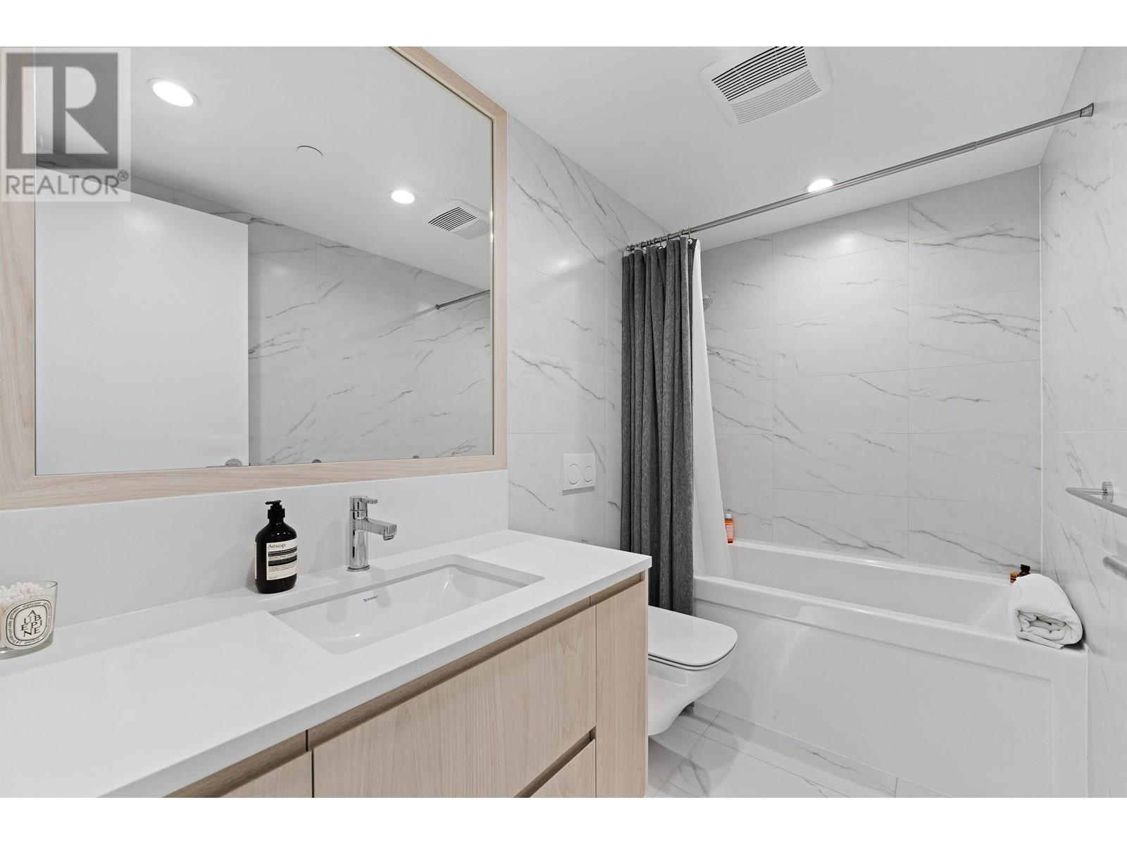 404 177 W 3rd Street, North Vancouver, British Columbia  V7M 0G5 - Photo 20 - R2992123