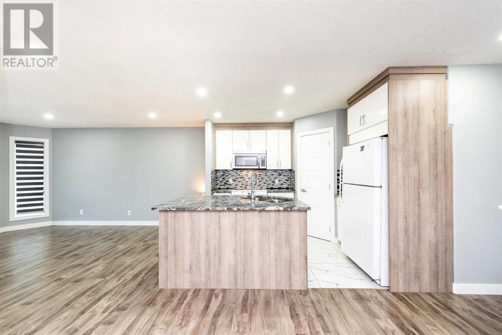 163 Anaheim Circle Ne, Calgary, Alberta  T1Y 7C9 - Photo 4 - A2213387