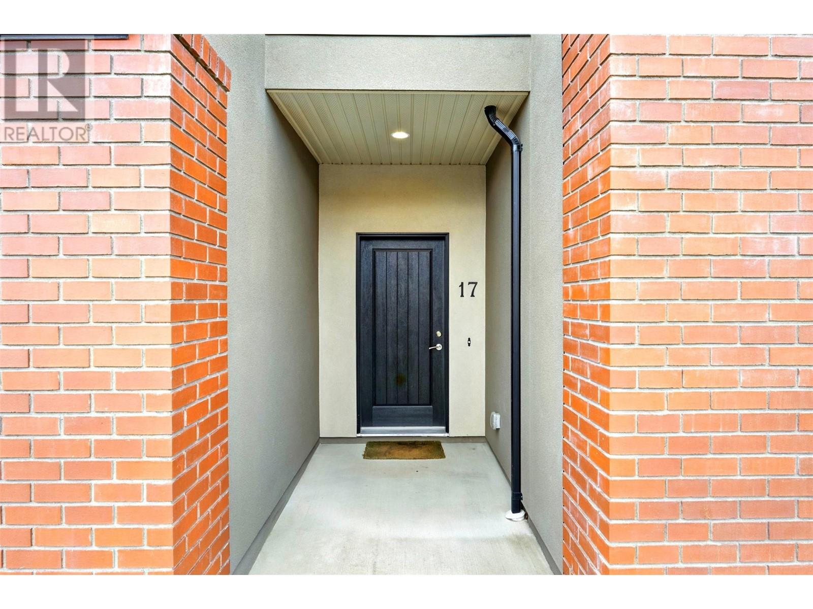 Property at 3620 Brown Road Unit# 17 image 3