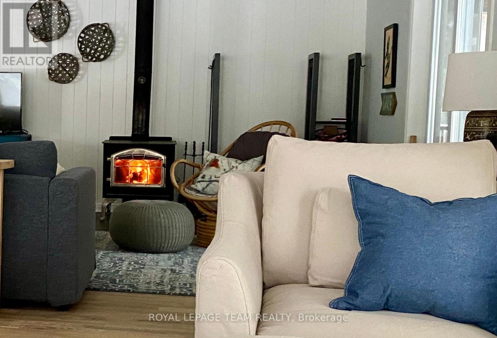 2087b Grindstone Lake Road N, Frontenac (Frontenac North), Ontario  K0H 2M0 - Photo 5 - X12084100