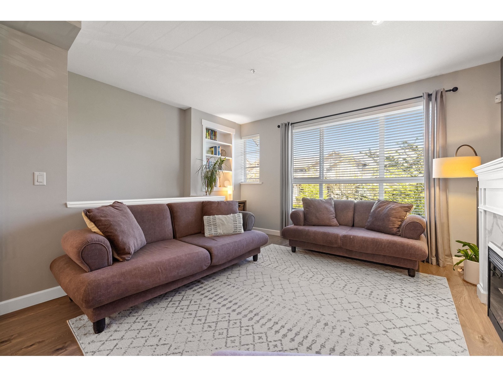 Property at 2 7059 210 STREET image 2