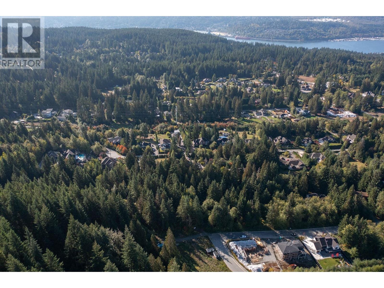 2990 Eaglecrest Drive, Anmore, British Columbia  V3H 5G6 - Photo 13 - R2992399