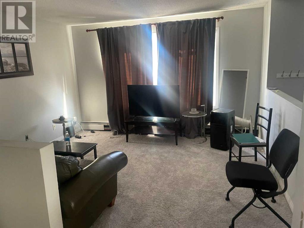 Property at 142 Wolverine Drive image 3