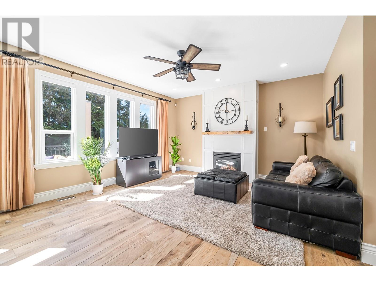 1048 Sugar Mountain Way, Anmore, British Columbia  V3H 4Y7 - Photo 12 - R2992425